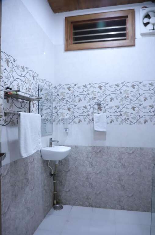 Матхура: Hotel Virasat Palace