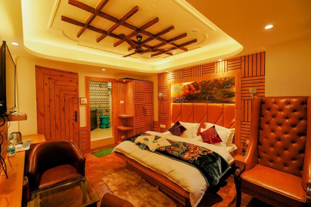 Дармсала: lord krishna boutique stay
