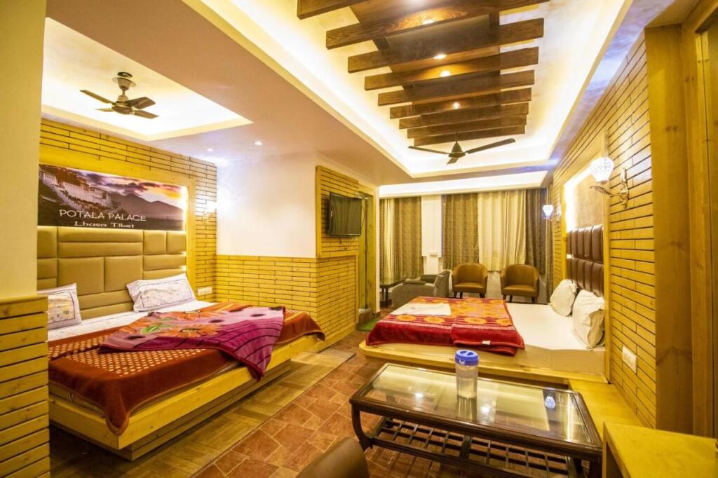 Дармсала: lord krishna boutique stay