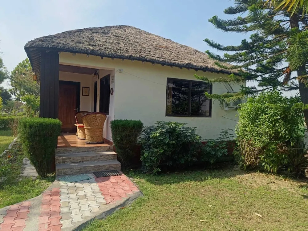 Наинитал: Vanasthali Jungle Resort Jim Corbett