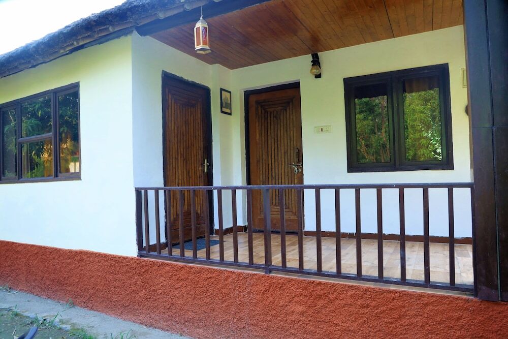 Наинитал: Vanasthali Jungle Resort Jim Corbett