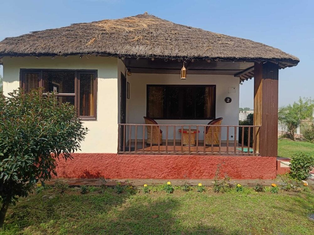 Наинитал: Vanasthali Jungle Resort Jim Corbett