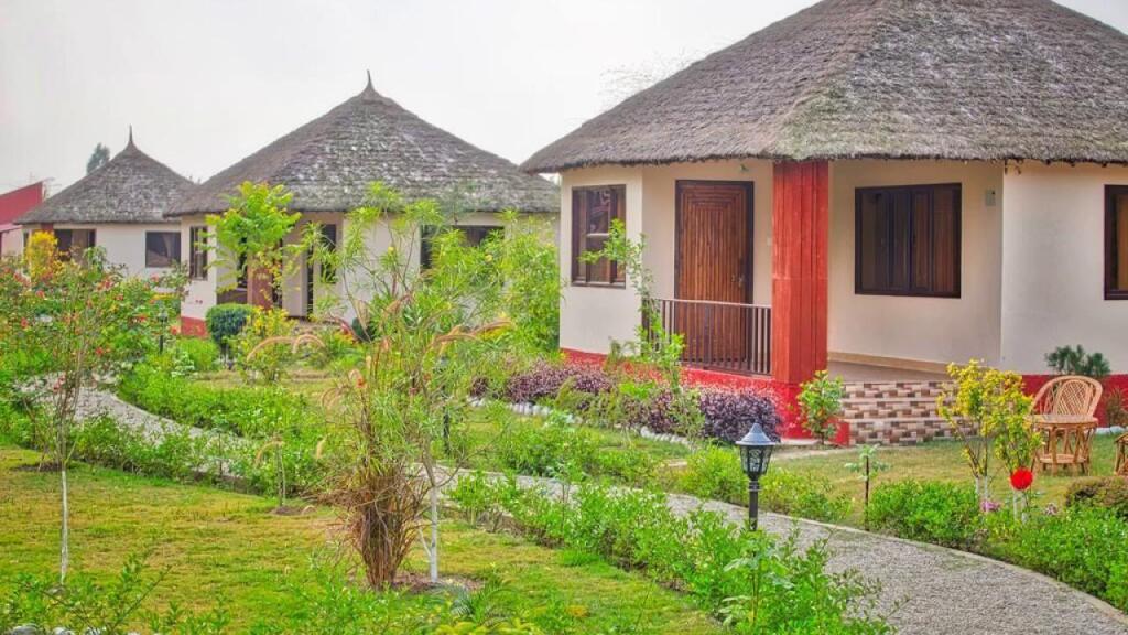 Наинитал: Vanasthali Jungle Resort Jim Corbett
