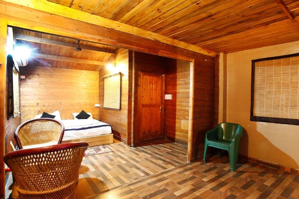 Наинитал: Vanasthali Jungle Resort Jim Corbett