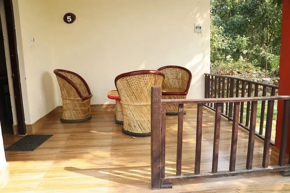 Наинитал: Vanasthali Jungle Resort Jim Corbett