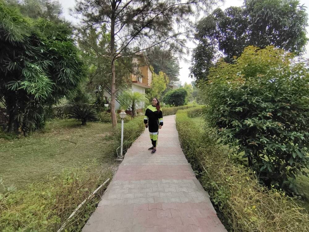 Наинитал: Vanasthali Jungle Resort Jim Corbett
