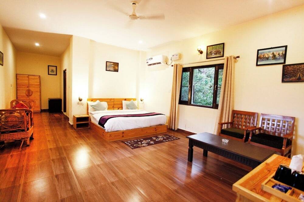 Наинитал: Vanasthali Jungle Resort Jim Corbett