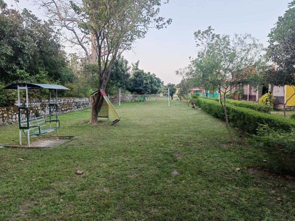 Наинитал: Vanasthali Jungle Resort Jim Corbett