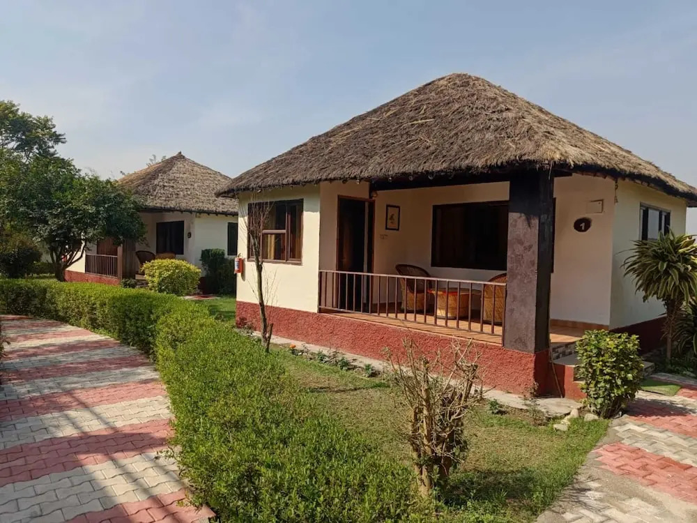 Наинитал: Vanasthali Jungle Resort Jim Corbett