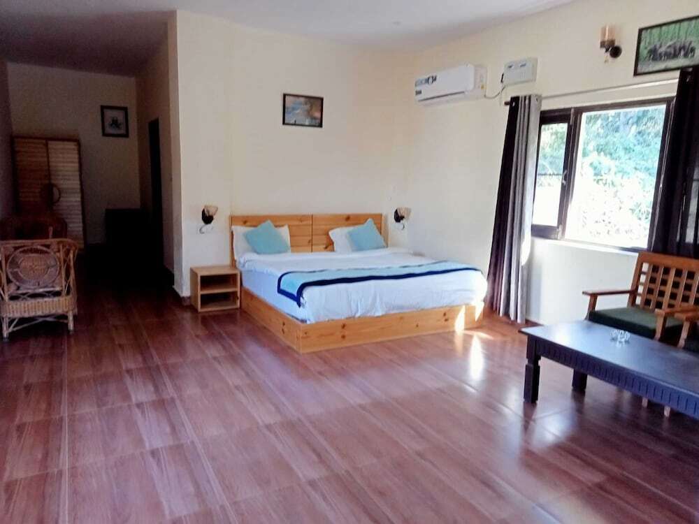 Наинитал: Vanasthali Jungle Resort Jim Corbett