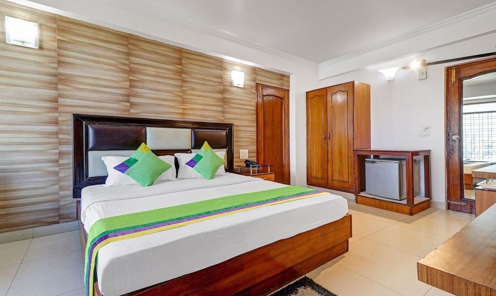 Массури: Treebo Trend Paradise Continental