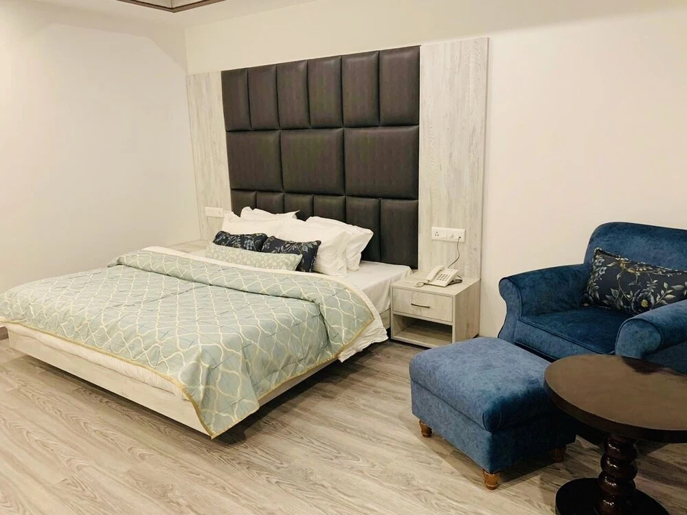 Массури: Hotel Jiva