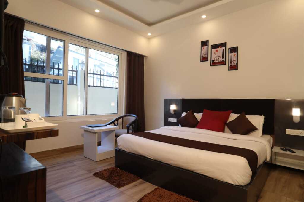 Массури: Js Inn Mussoorie