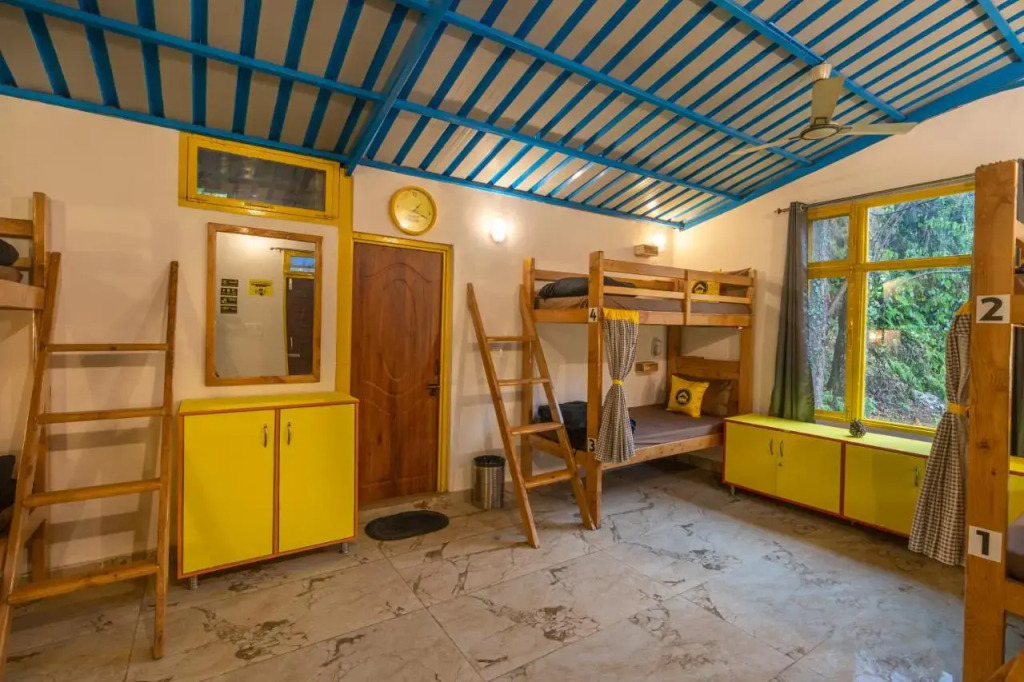 Массури: The Hosteller Mussoorie By The Streamside