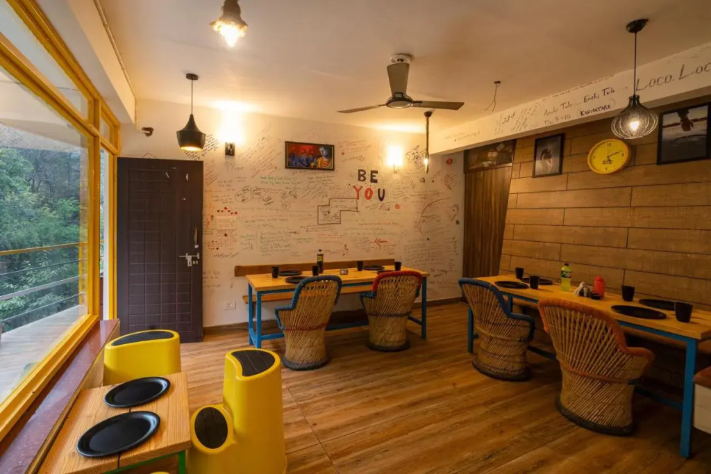 Массури: The Hosteller Mussoorie By The Streamside