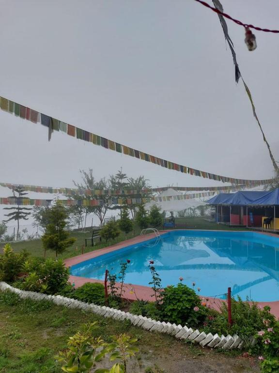 Массури: Mussoorie Camp Resort