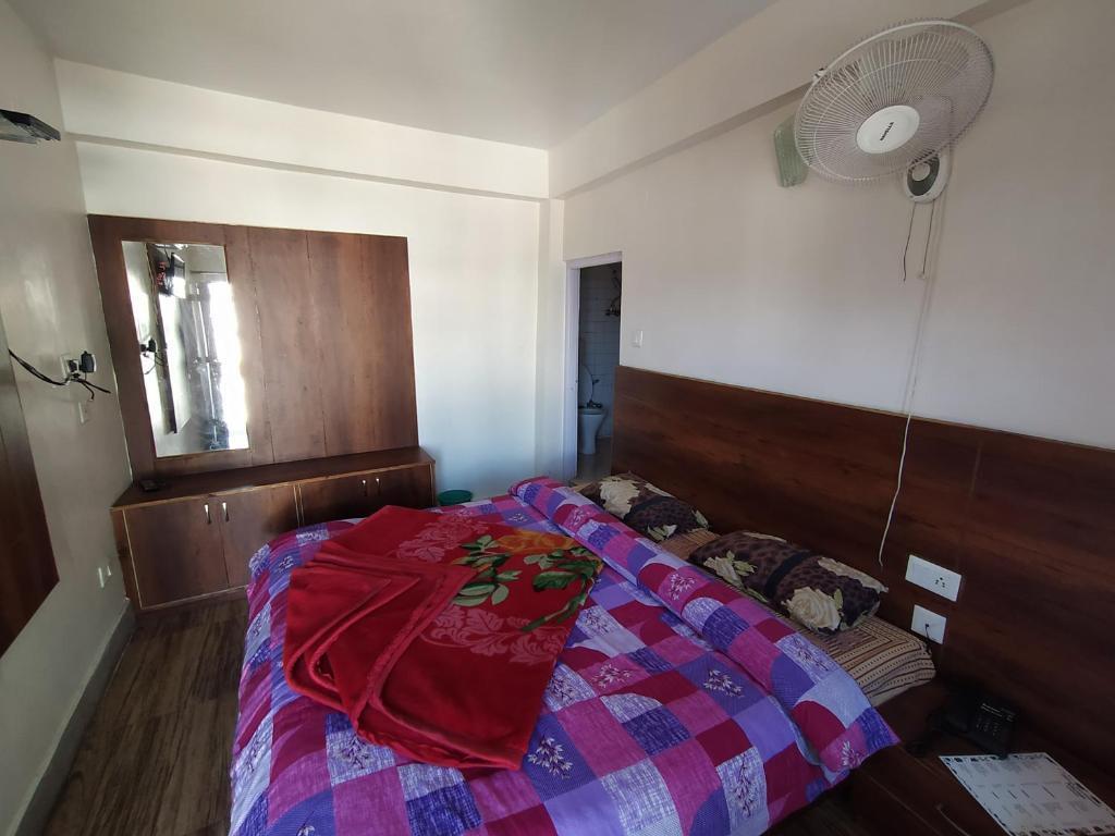 Массури: Hotel Saraswati