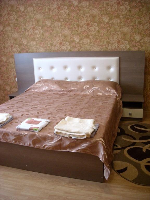 Саки: Mini Hotel