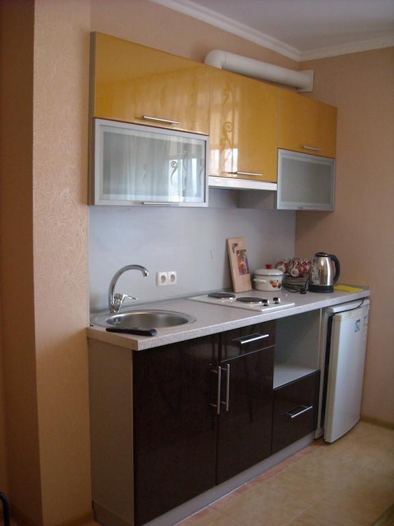 Саки: Mini Hotel