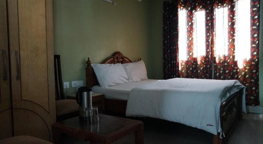 Массури: Hotel Apsara