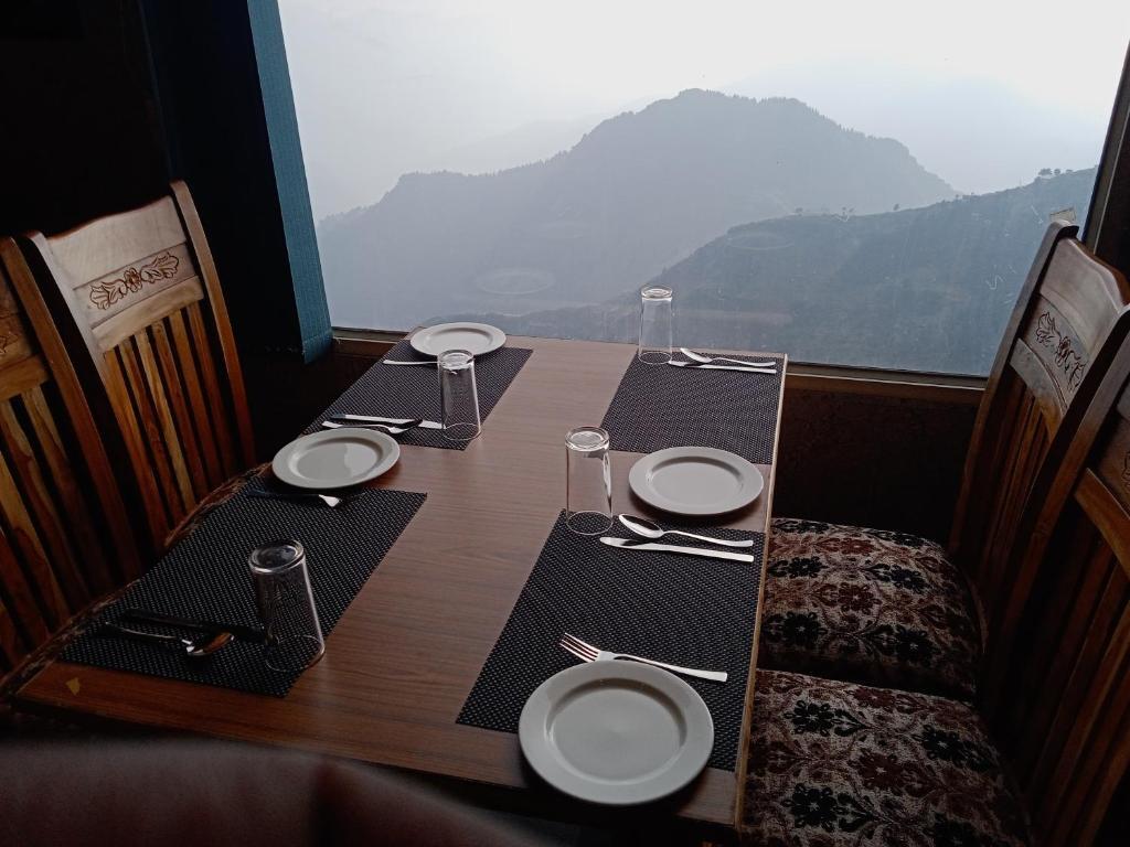 Массури: Hanshdi Resort Resturant & Cafe