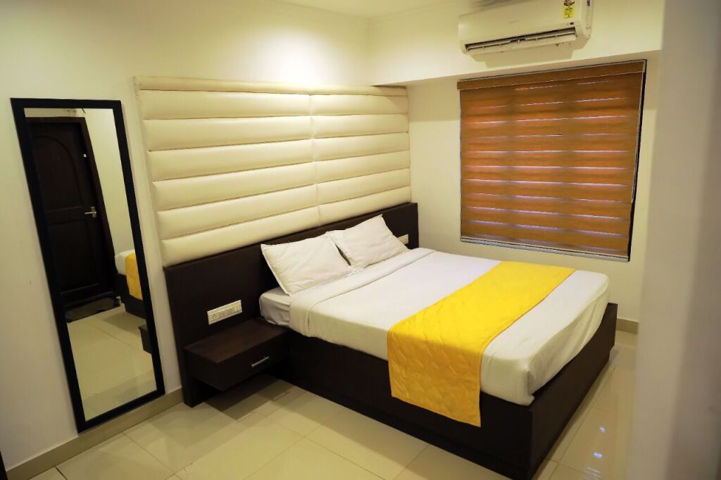 Султан-Батери: Hotel Ivory Grand