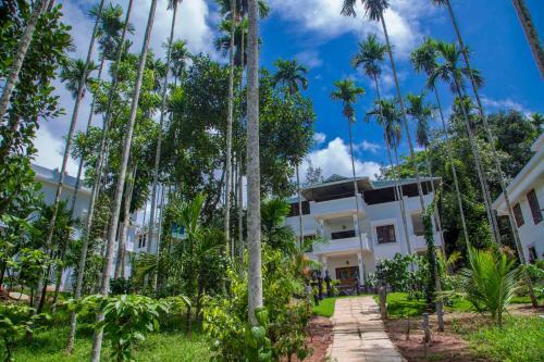 Султан-Батери: Wayanad Fort Resort