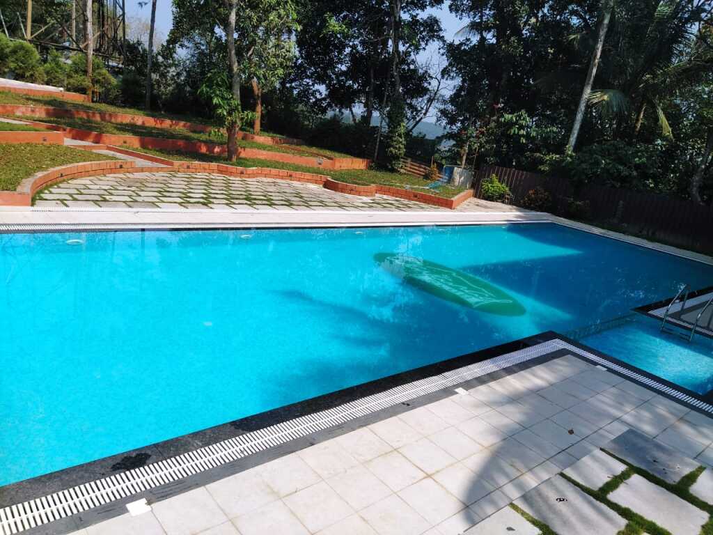 Велламундра: Wayanad Club
