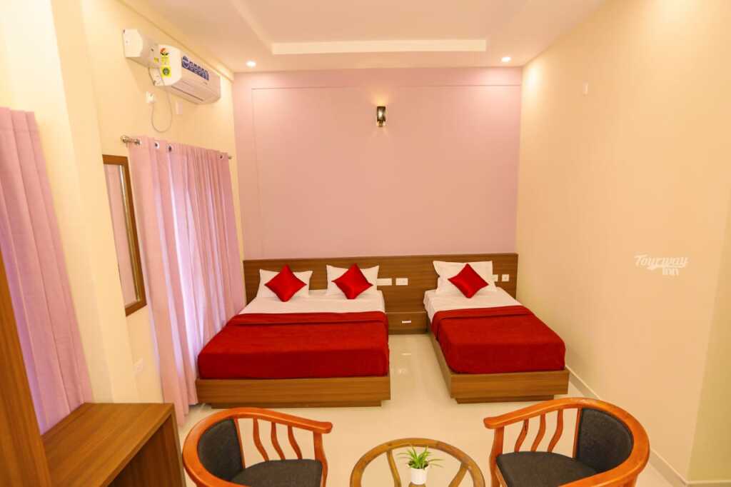 Султан-Батери: Tourway Inn Wayanad