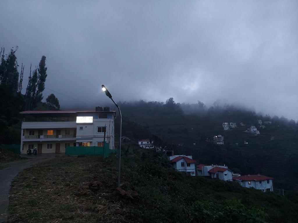 Кодайканал: Jrs Inn Kodaikanal