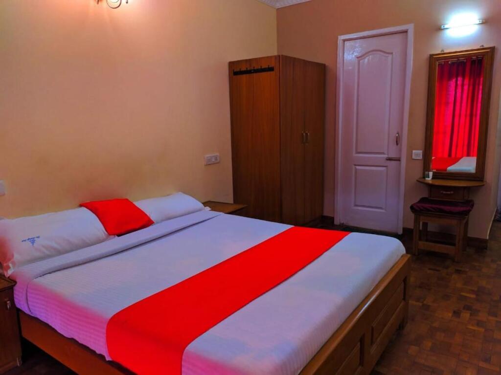 Кодайканал: NSN Grand Home Stay