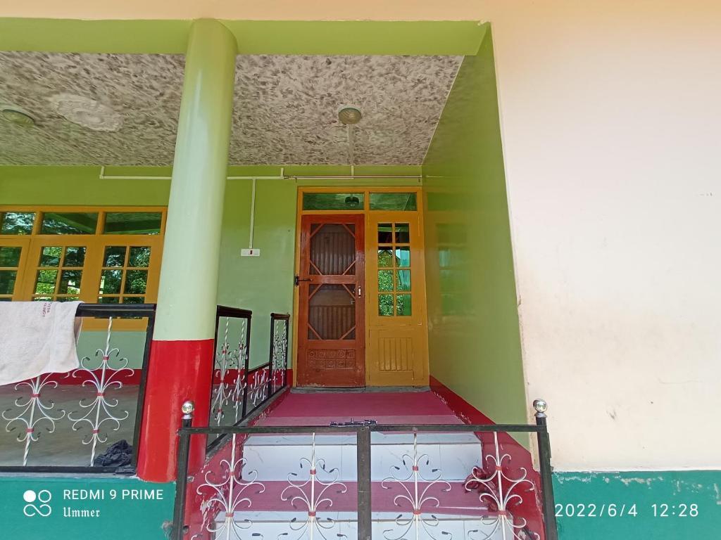 Пахалгам: OYO Home Ummer Shafi Wani Homestay