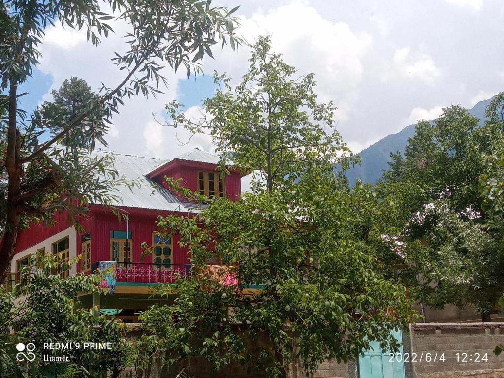 Пахалгам: OYO Home Ummer Shafi Wani Homestay