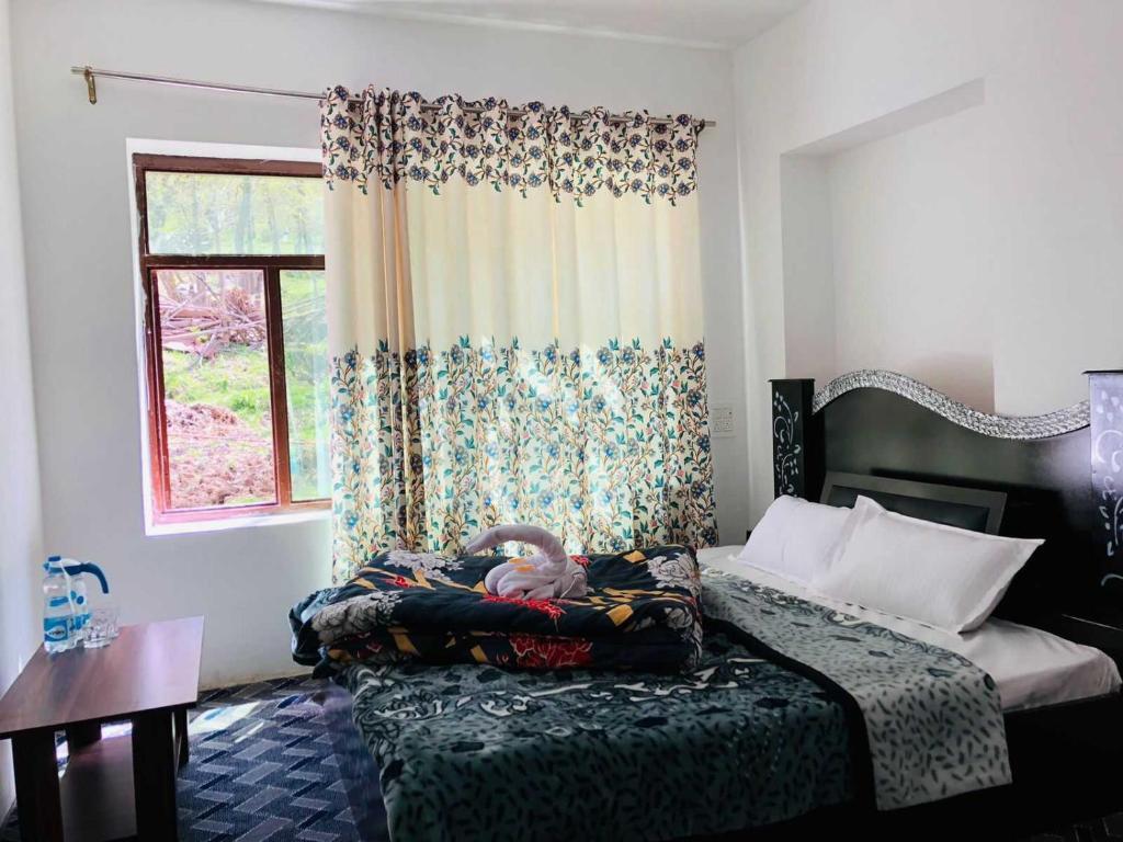 Пахалгам: OYO HOME 87187 Mohd Shahid Homestay