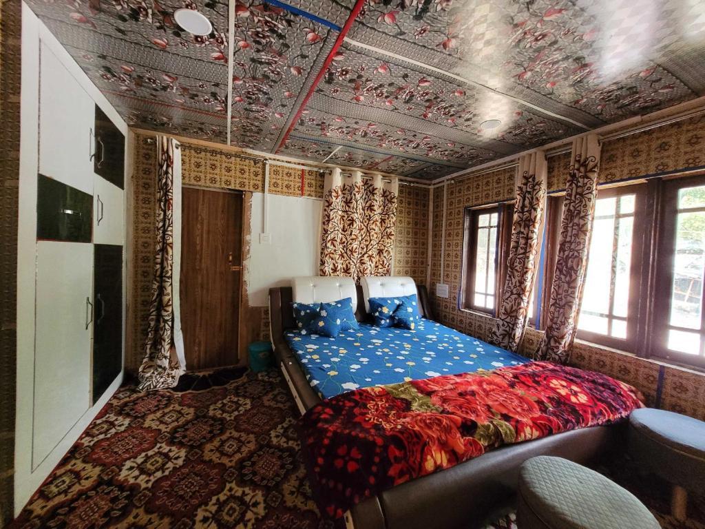 Пахалгам: Oyo Apple Garden Guest House