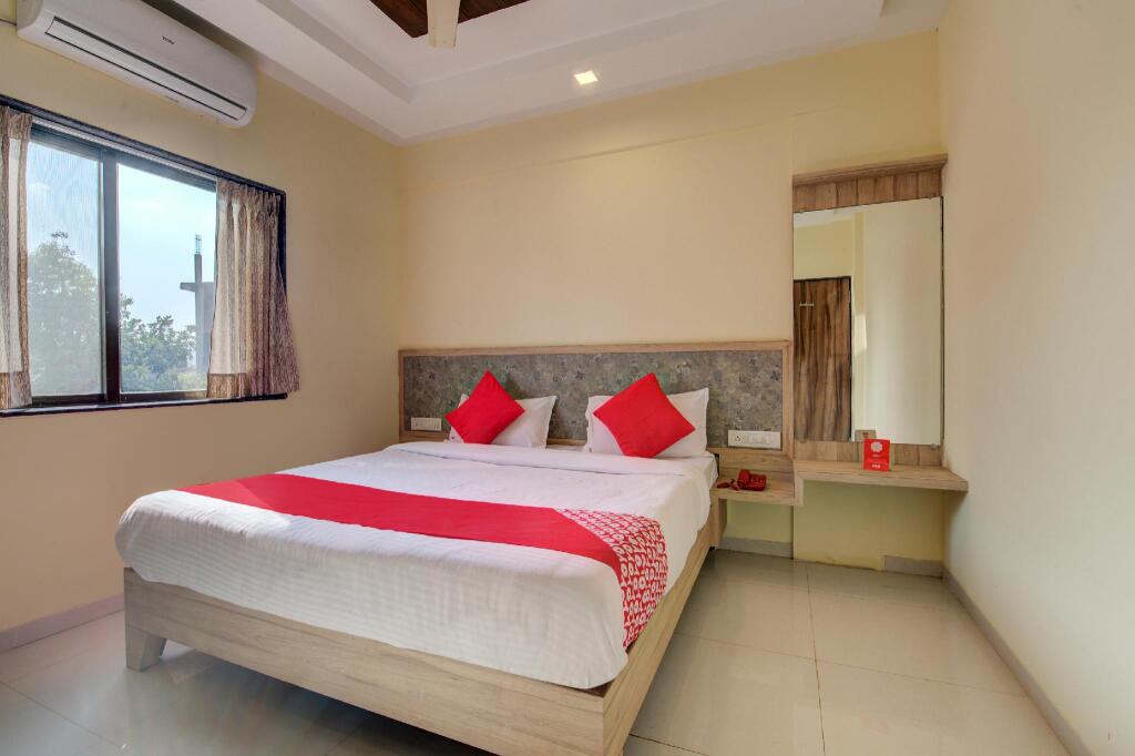 Олд-Махабалешвар: Townhouse 701 Hotel Bright Plaza
