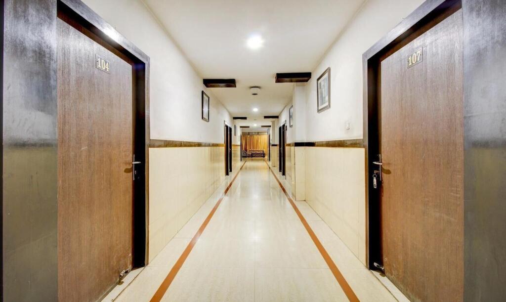 Лакхнау: Hotel Amanda