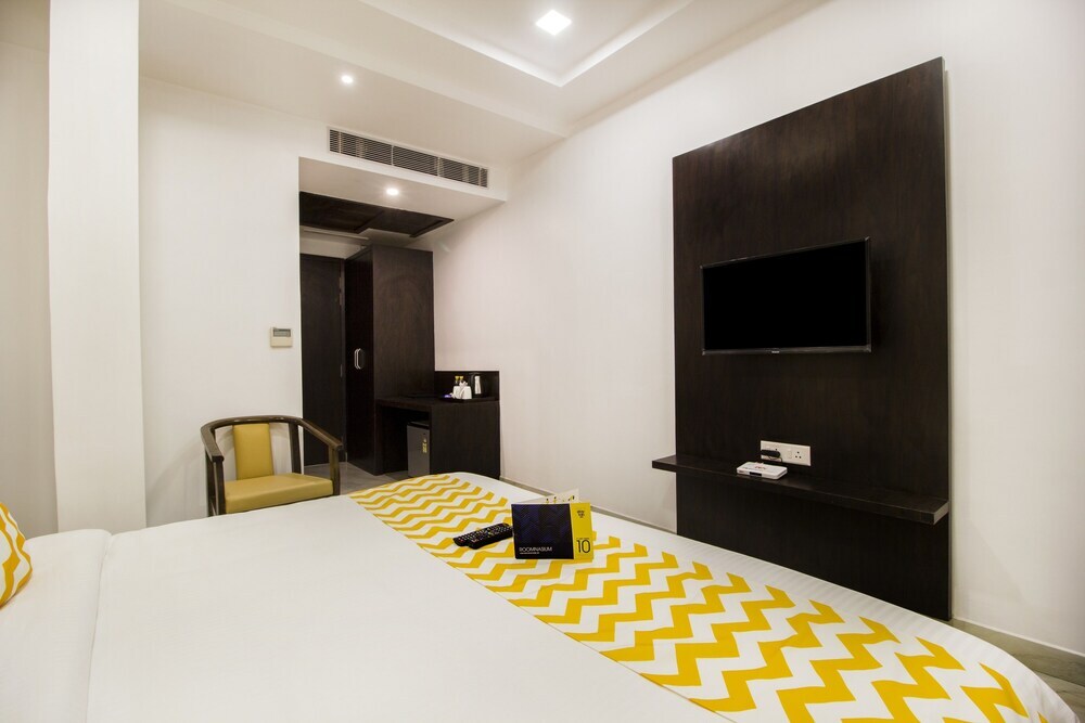 Лакхнау: FabHotel SS Grandeur