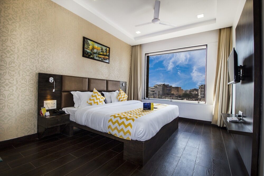 Лакхнау: FabHotel SS Grandeur