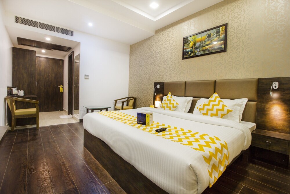 Лакхнау: FabHotel SS Grandeur