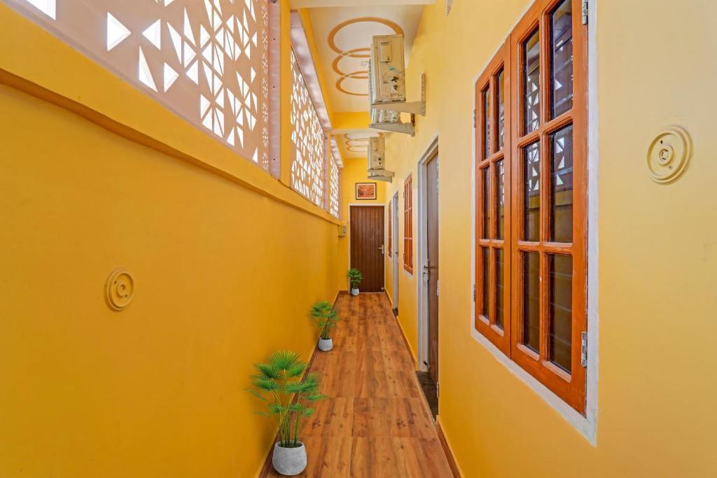 Лакхнау: Oyo 82792 the Vvs Inn