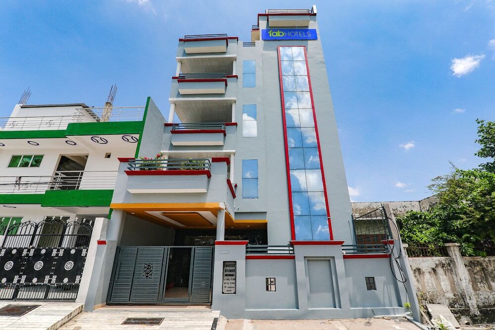 Лакхнау: Fabexpress North Inn
