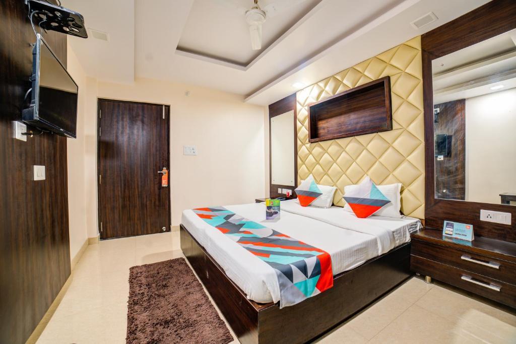 Лакхнау: Hotel The Uhas