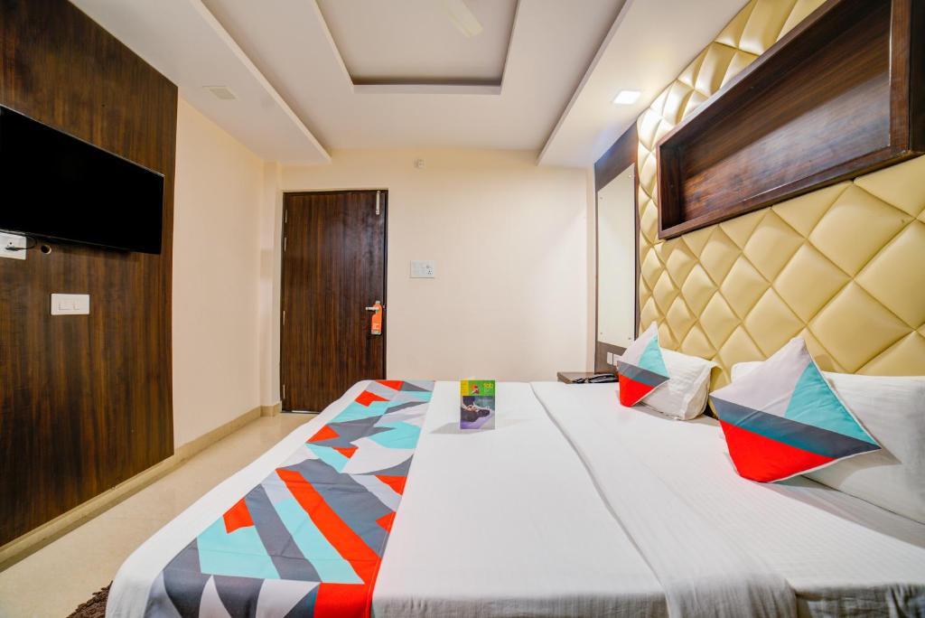 Лакхнау: Hotel The Uhas