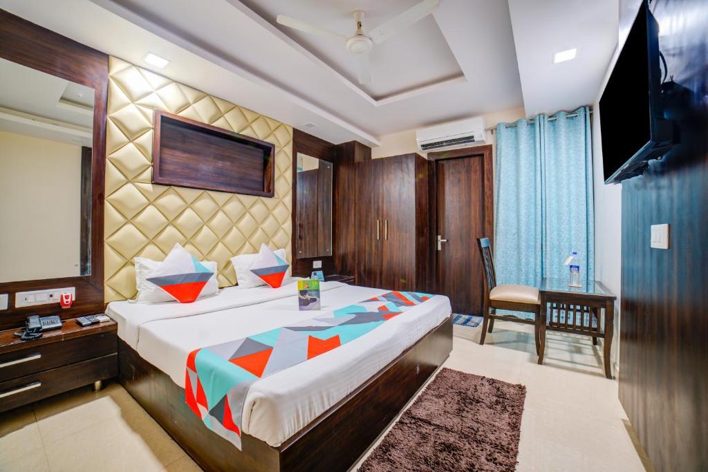 Лакхнау: Hotel The Uhas