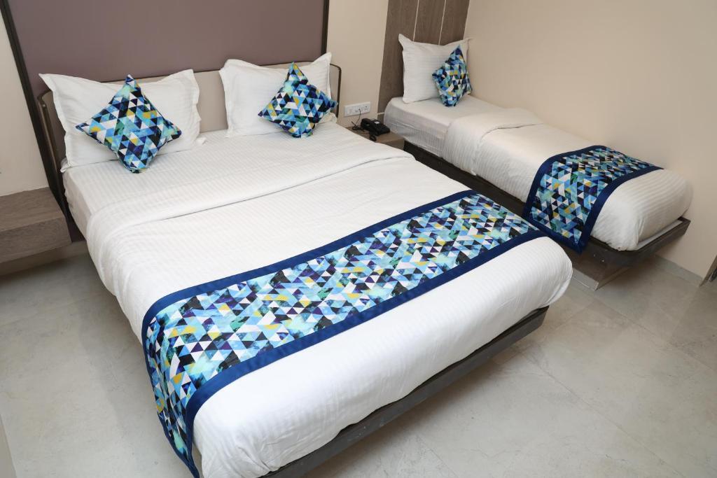 Лакхнау: Hotel Pinaka Inn
