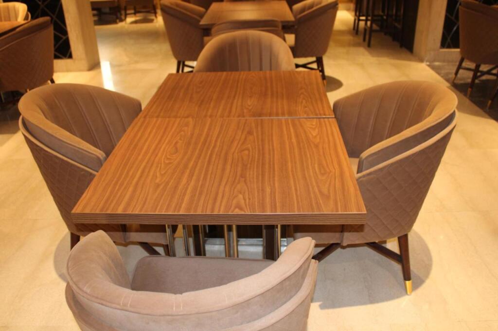 Нойда: Bellmont Hotel Noida