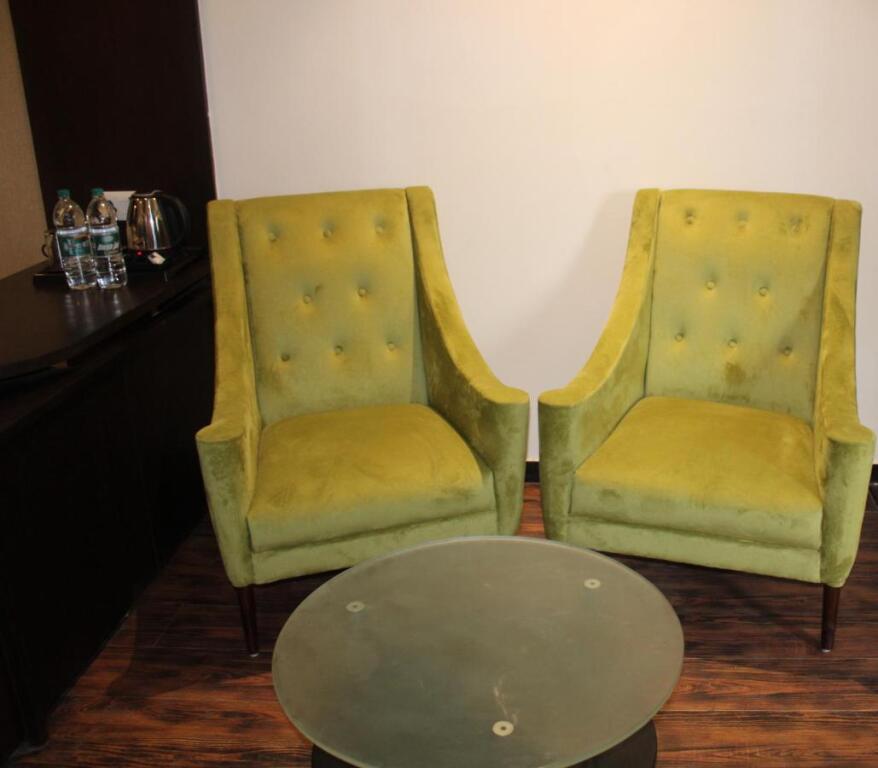 Нойда: Bellmont Hotel Noida