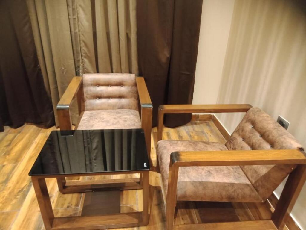 Лакхнау: Hotel Emperio Grand