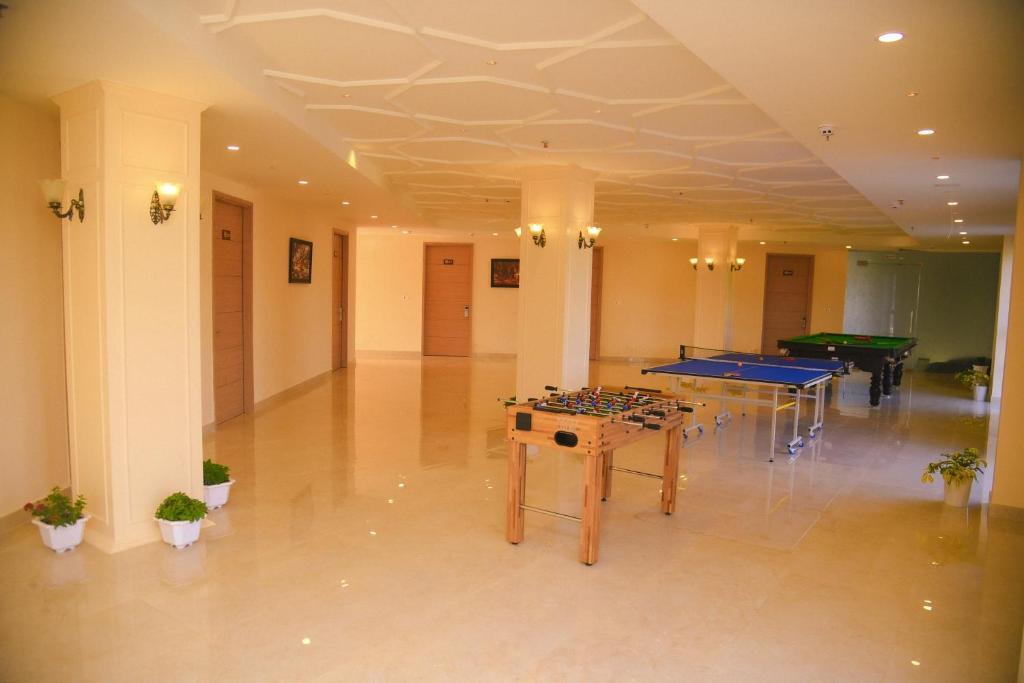 Лакхнау: Santoriini Resort